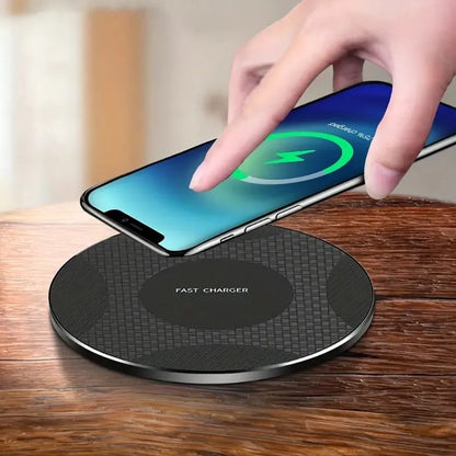 Cargador inalámbrico de 10W para iPhone 14, 13, 12, 11, Samsung y Xiaomi
